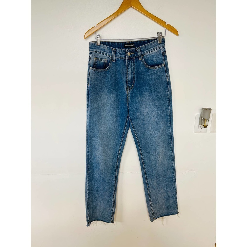 PrettyLittleThing Straight Jeans